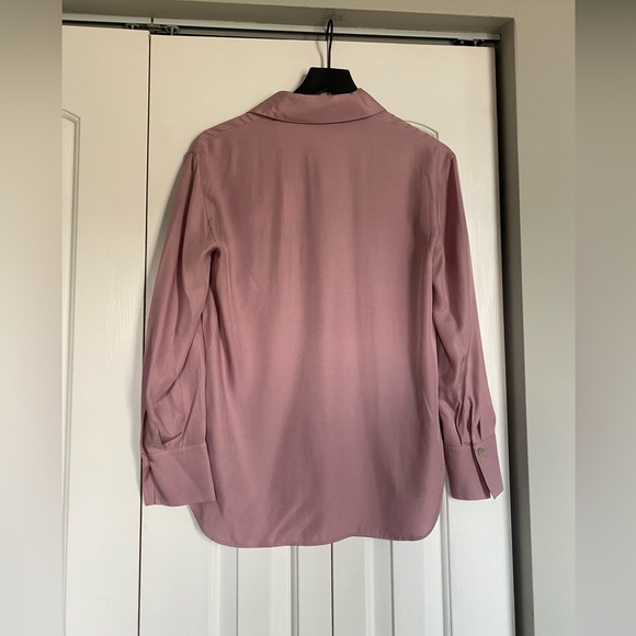 New Vince Relaxed Long Sleeve Silk Blend Button-up Shirt - Picture 7 of 9